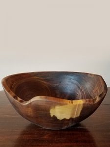 Robert Bergman: turned wooden bowl